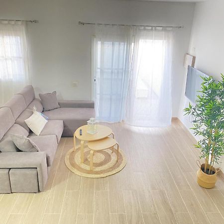 Homeforguest Two Bedroom Apartment With Pool And Terrace Caleta De Fuste Exterior photo